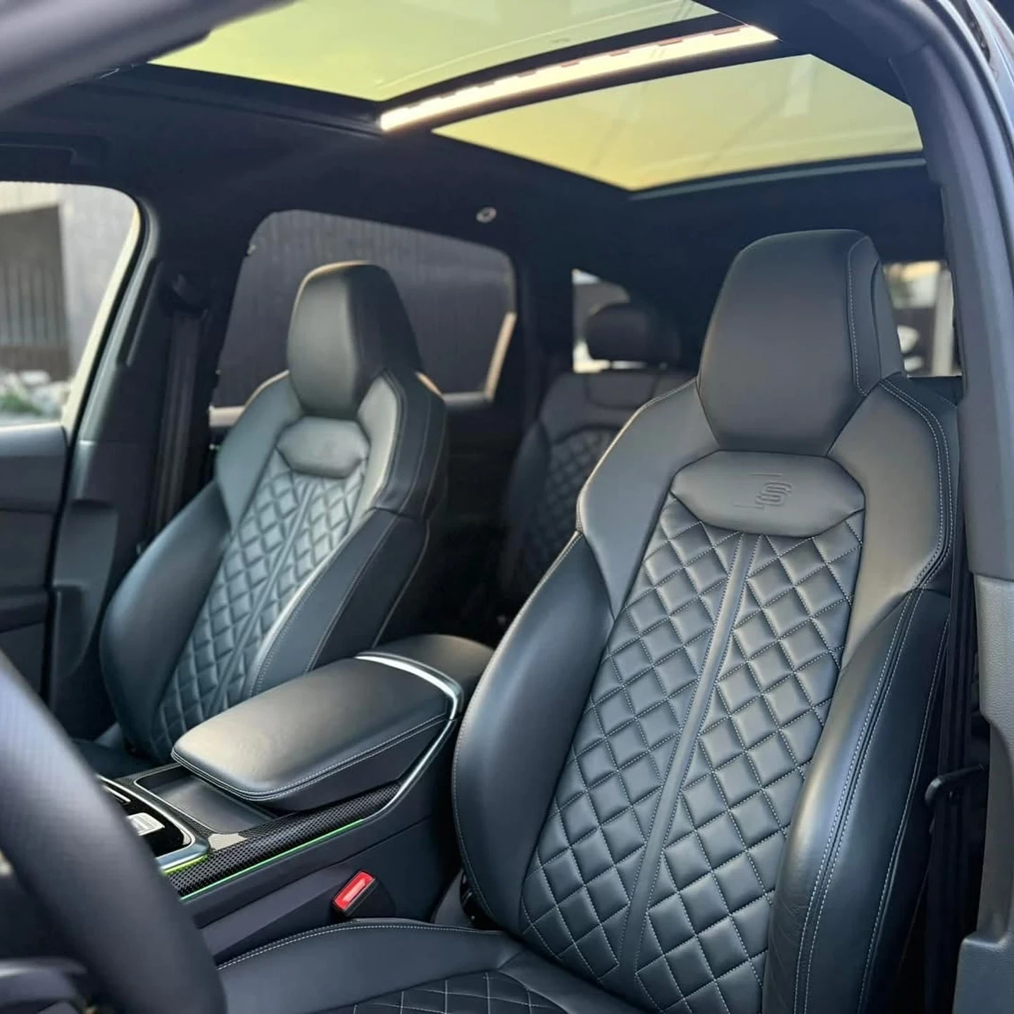 Audi SQ7, снимка 9 - Автомобили и джипове - 54984608