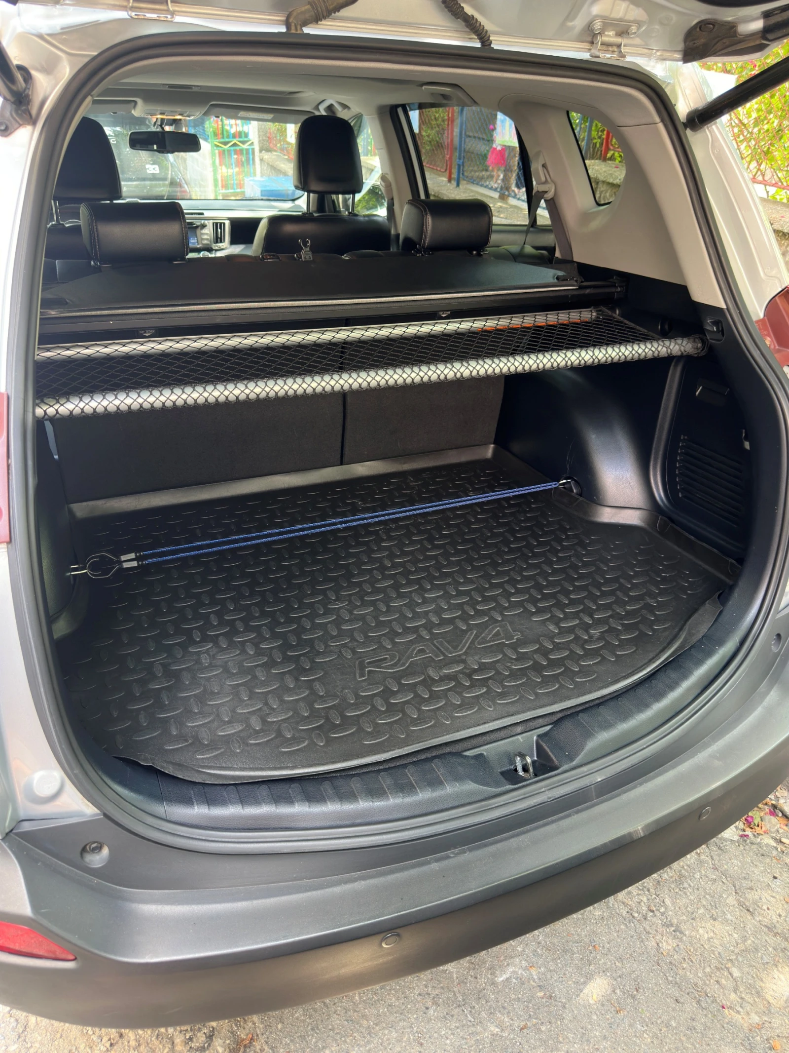 Toyota Rav4 Toyota Rav4 2.2D-4x4-AVTOMATIC-LED--CAMERA, снимка 11 - Автомобили и джипове - 55036910