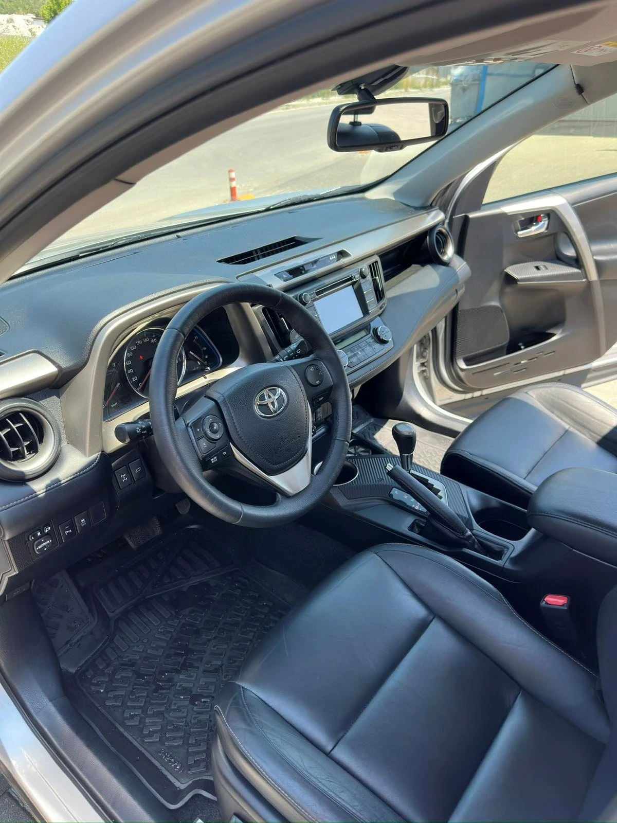 Toyota Rav4 Toyota Rav4 2.2D-4x4-AVTOMATIC-LED--CAMERA, снимка 12 - Автомобили и джипове - 55318263