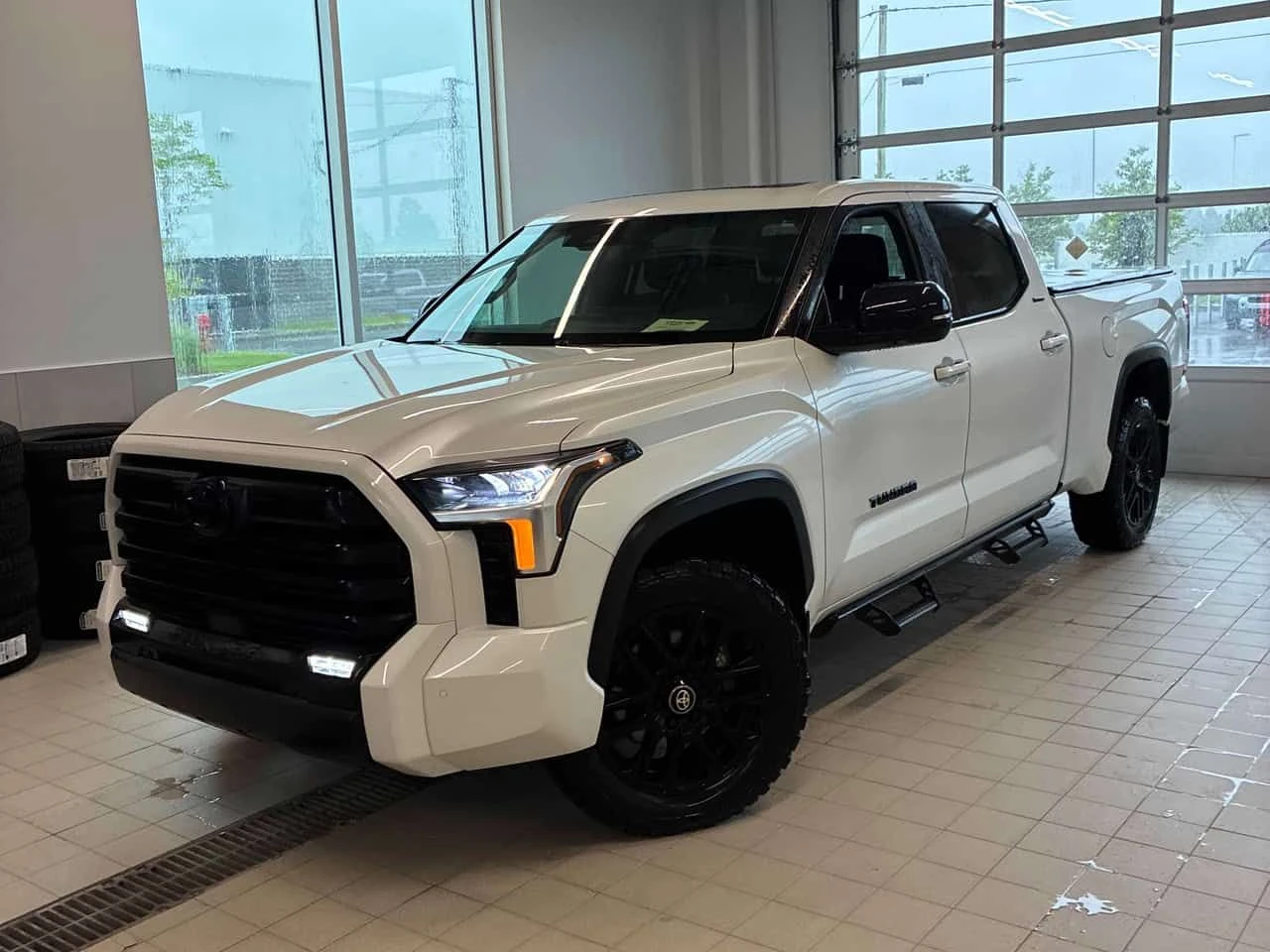 Toyota Tundra * 4x4* DISTRONIC* ОБУДХВАНЕ* 