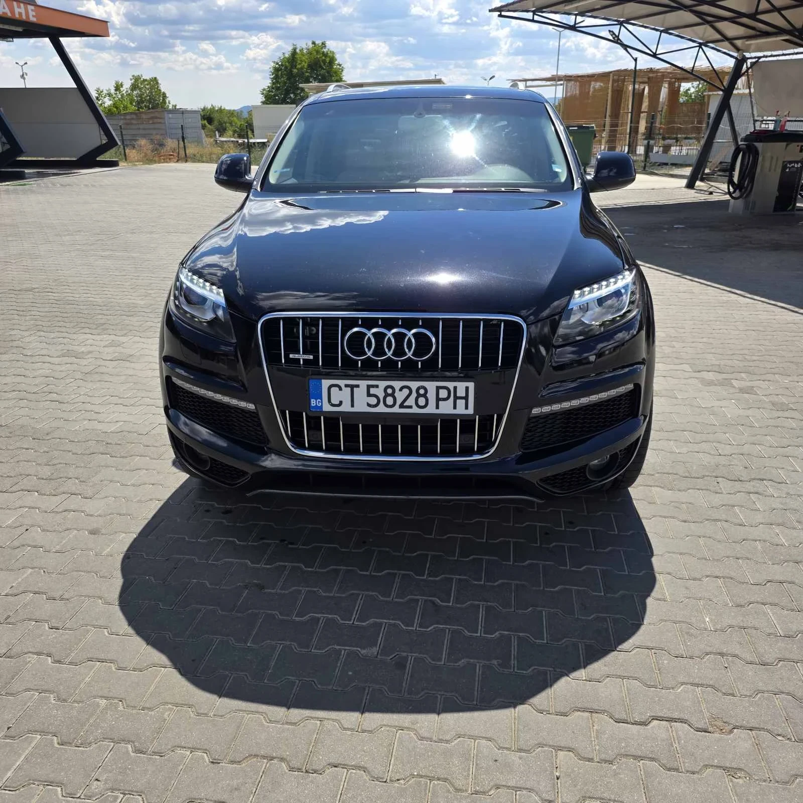 Audi Q7 Перфектен! Full Max!, снимка 7 - Автомобили и джипове - 55953882