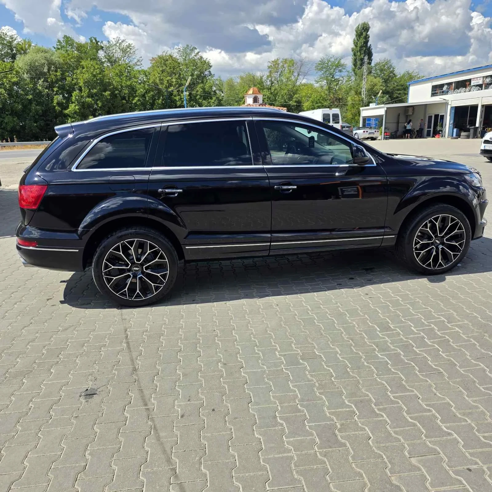 Audi Q7 Перфектен! Full Max!, снимка 8 - Автомобили и джипове - 55953882