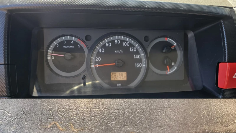 Nissan Capstar 2.5Dxi 6SP CH-400х202см-ТОП СЪСТ.-ЛИЗИНГ, снимка 13 - Бусове и автобуси - 51566227