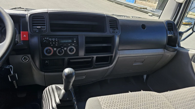 Nissan Capstar 2.5Dxi 6SP CH-400х202см-ТОП СЪСТ.-ЛИЗИНГ, снимка 11 - Бусове и автобуси - 51566227