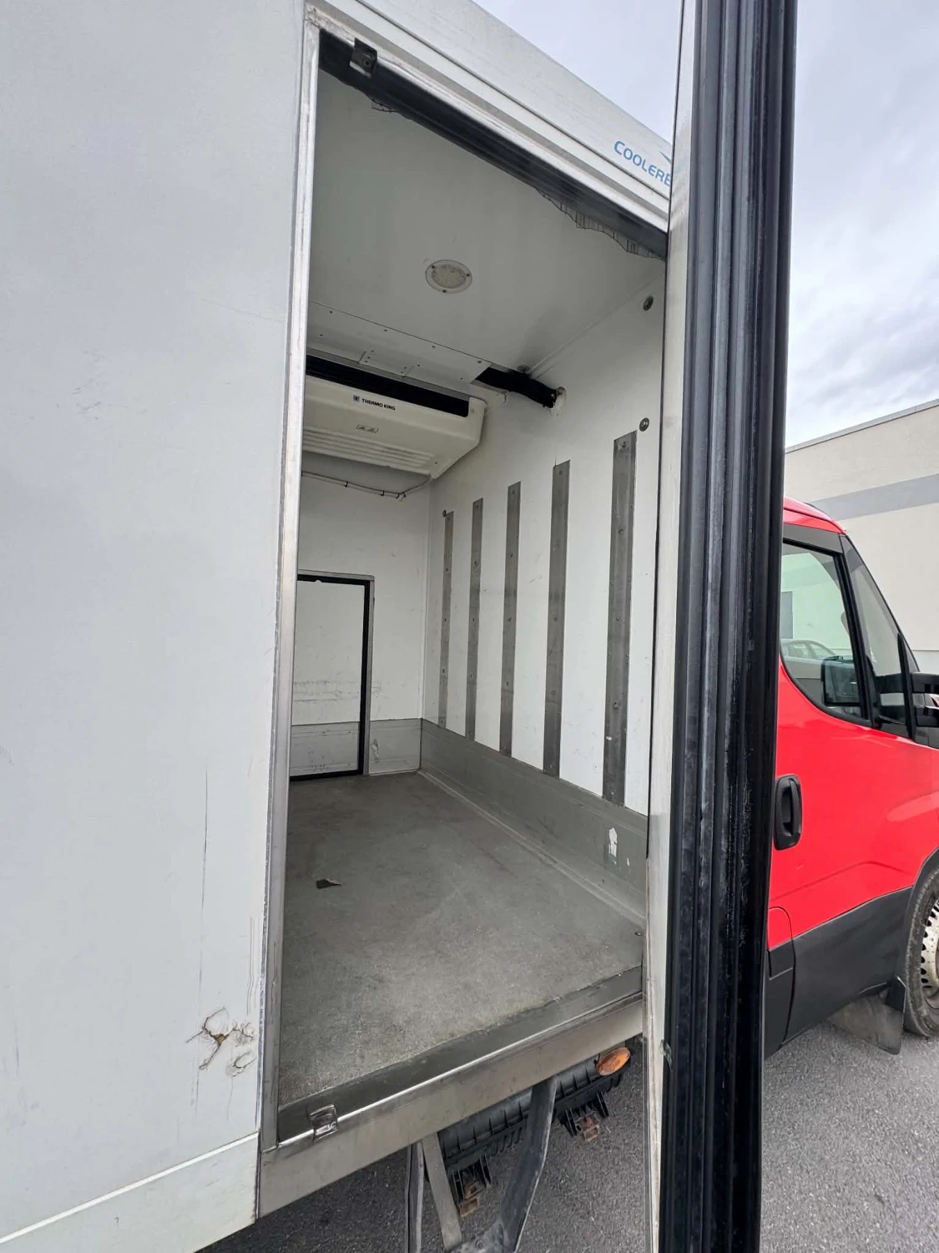 Iveco 35s15, снимка 13 - Бусове и автобуси - 56453724