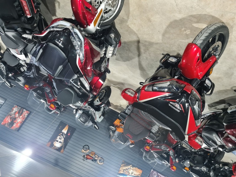 Honda Gold Wing BLACK & RED 2021, снимка 5 - Мотоциклети и мототехника - 44355243