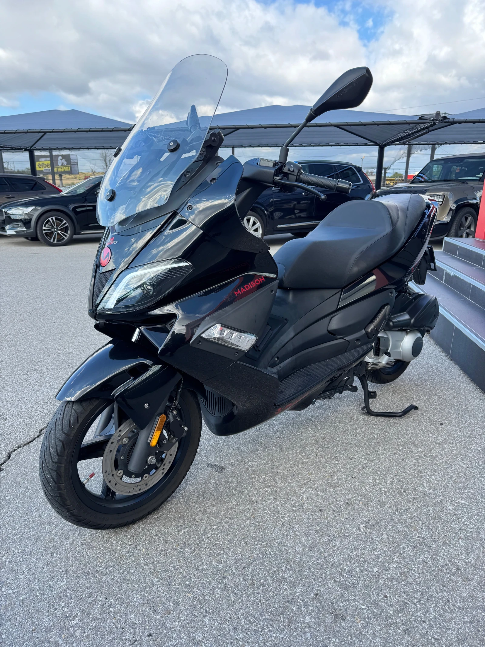 Malaguti Madison 300i-2020г.-ABS-TCS-LED-TOP - изображение 6