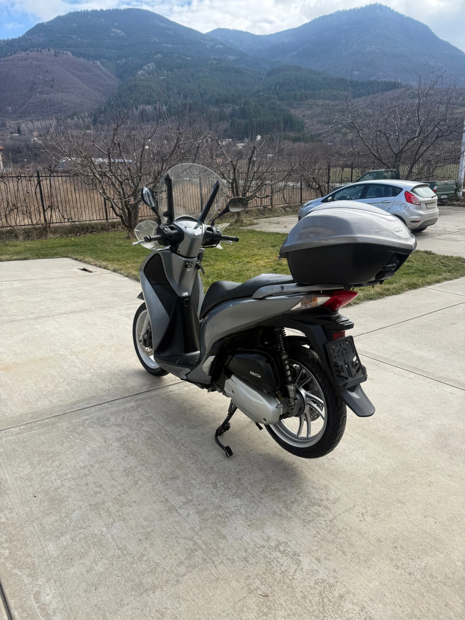 Honda Sh Start-Stop 150ABS 2015 - изображение 6