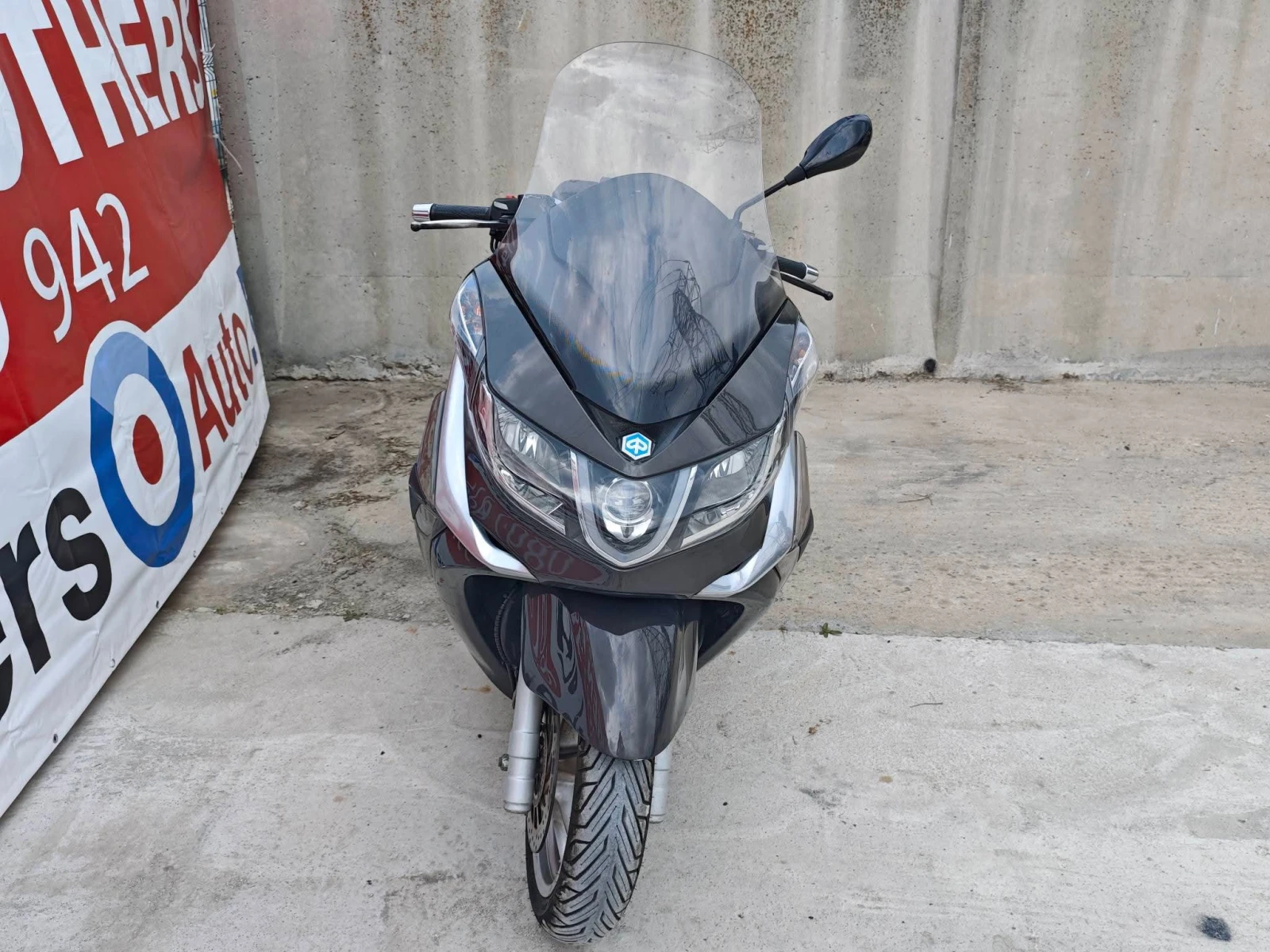 Piaggio X10 350i  ABS / ASR, снимка 7 - Мотоциклети и мототехника - 56549271