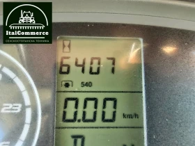 Трактор Claas Arion 410, снимка 16