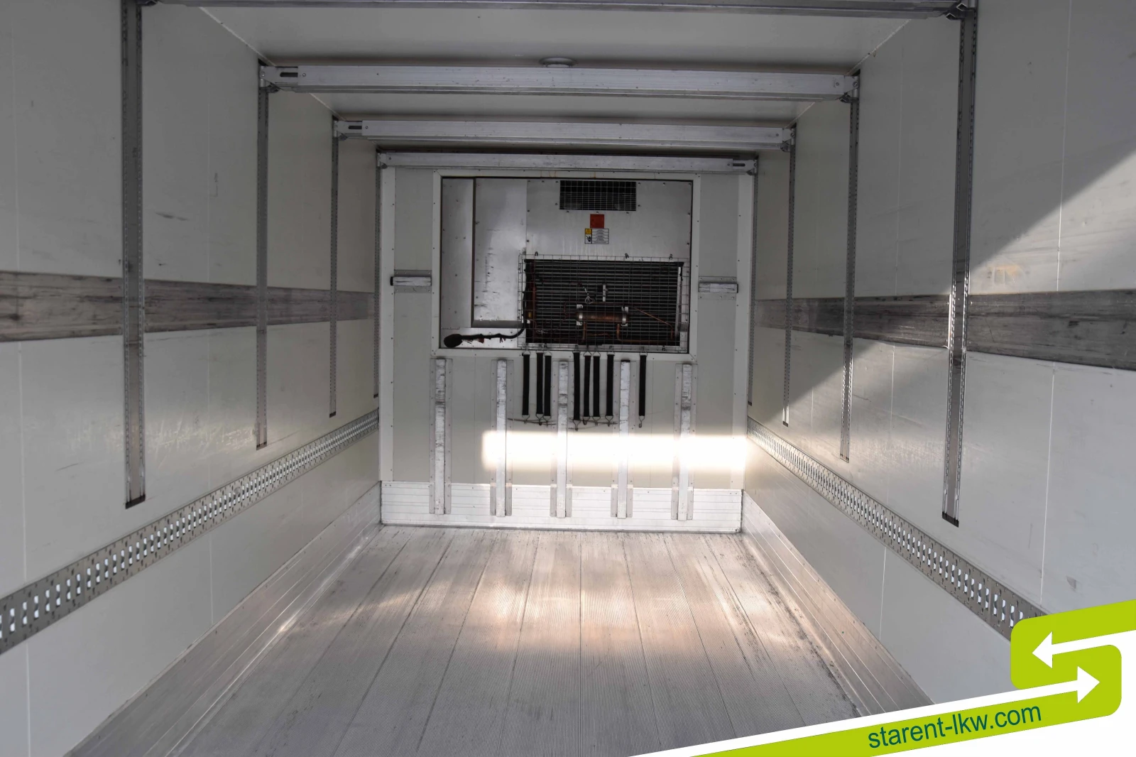 �� ������ TR26015 | Mobile.bg � ����������� 13