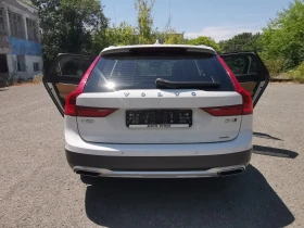 Volvo V90 Cross Country, снимка 4