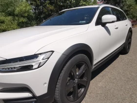 Volvo V90 Cross Country, снимка 3