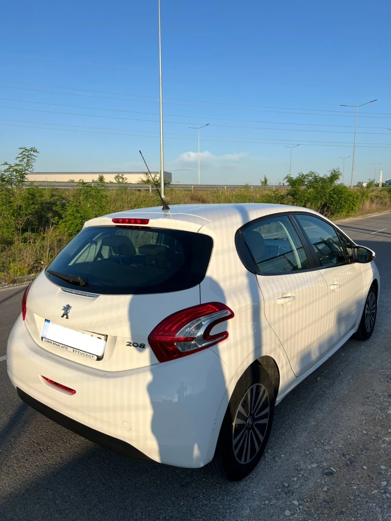 Peugeot 208 1.4 HDI, снимка 4 - Автомобили и джипове - 47418857