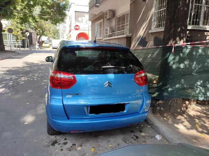 Citroen C4 Picasso, снимка 3 - Автомобили и джипове - 47444954