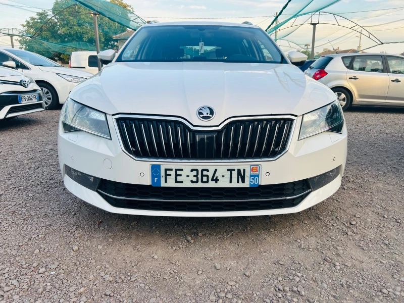 Skoda Superb 2.0tdi NAVI, снимка 2 - Автомобили и джипове - 47315377