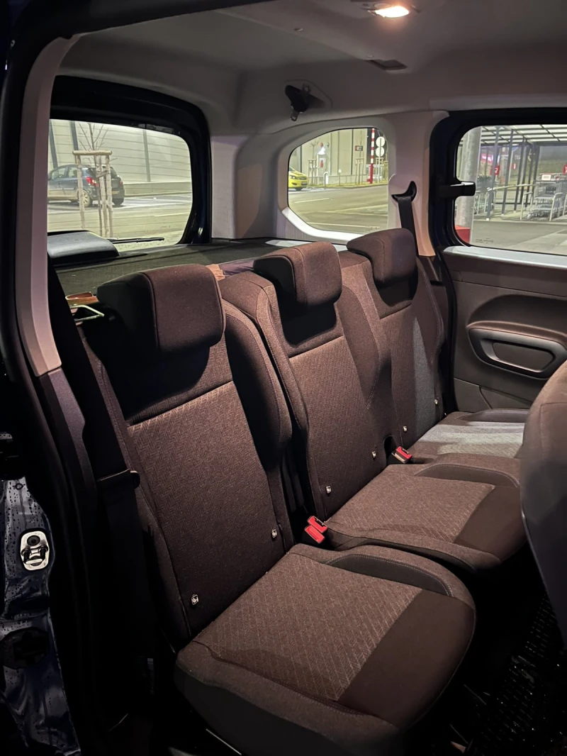 Peugeot Rifter, снимка 8 - Автомобили и джипове - 52517378