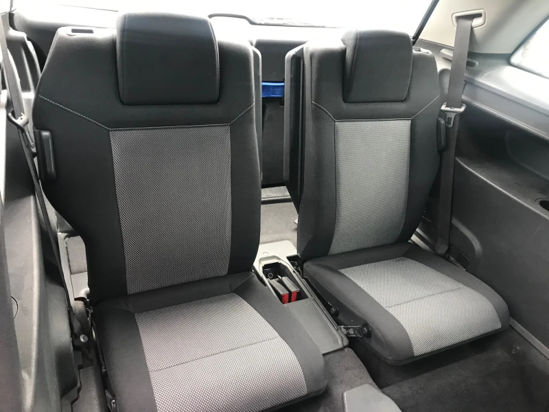 Opel Zafira 1.7cdti-6ск. Face, снимка 16 - Автомобили и джипове - 49281690