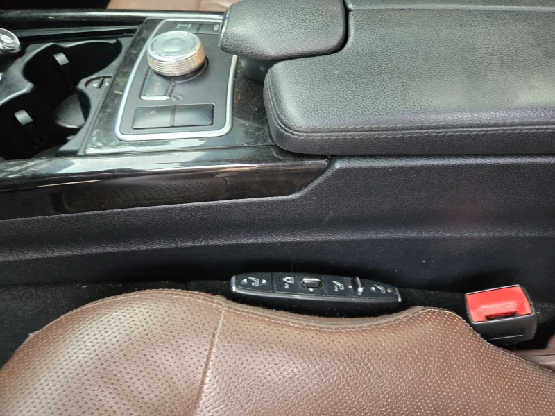 Mercedes-Benz E 500 W212 5.5 AMG 4matic , снимка 15 - Автомобили и джипове - 52567857