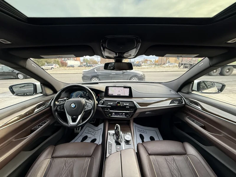 BMW 6 GT 40i* МАСАЖ* ПАНОРАМА* ОБДУХВАНЕ* 4 ПОДГРЕВА* HARMA, снимка 15 - Автомобили и джипове - 52528276