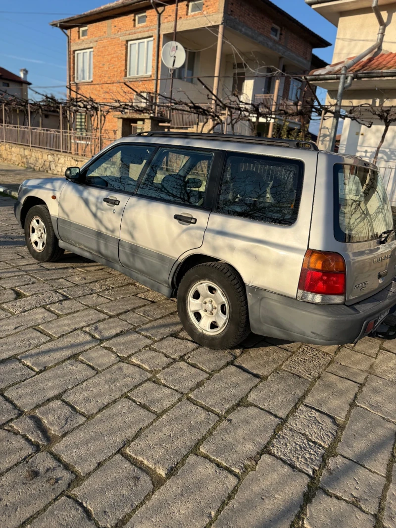 Subaru Forester, снимка 5 - Автомобили и джипове - 52897765