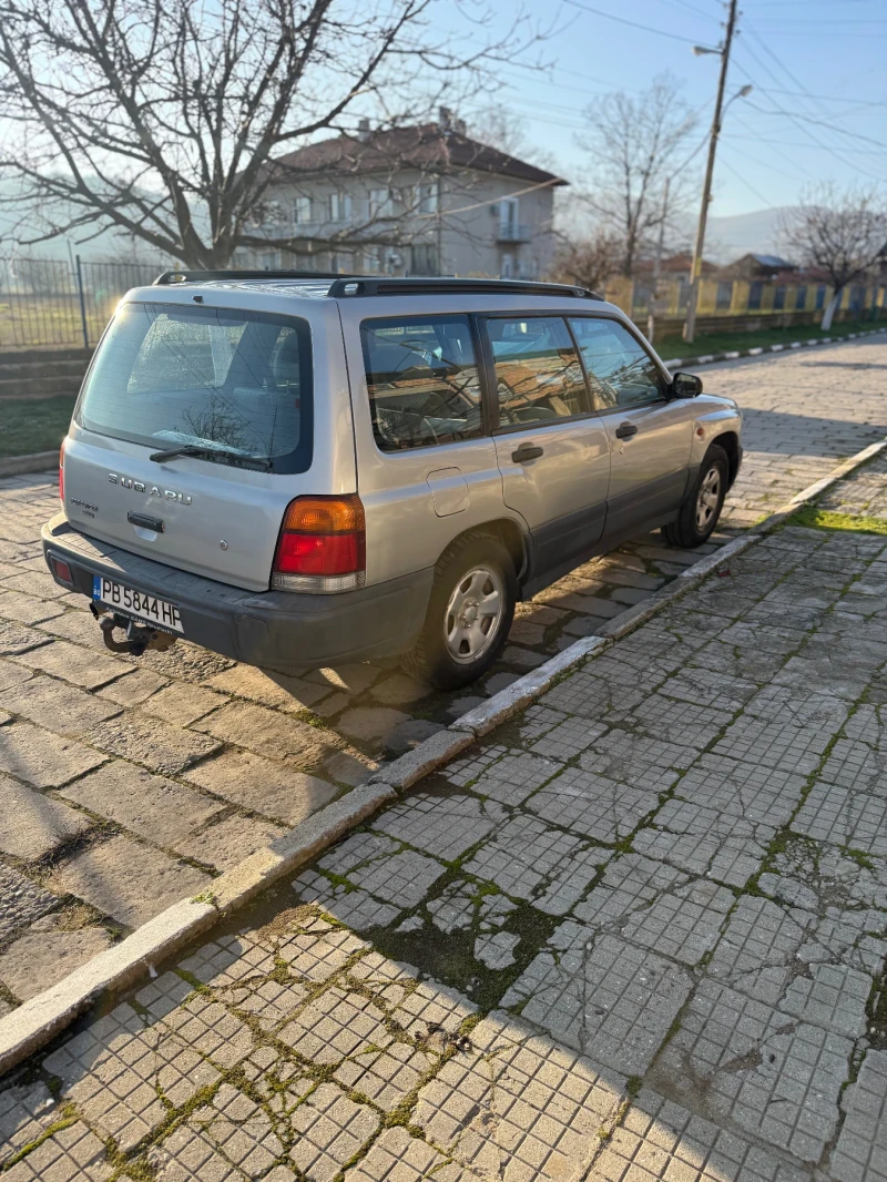 Subaru Forester, снимка 4 - Автомобили и джипове - 52897765