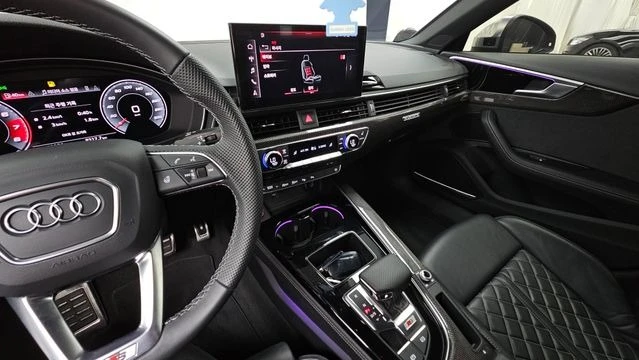 Audi S4 * 360 КАМЕРА * HEAD UP * ШИБИДАХ * ПОДГРЕВ * , снимка 6 - Автомобили и джипове - 55474805