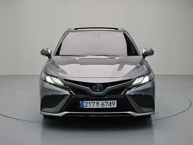Toyota Camry, снимка 2 - Автомобили и джипове - 56740340