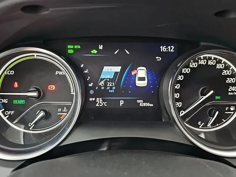 Toyota Camry, снимка 8 - Автомобили и джипове - 56740340