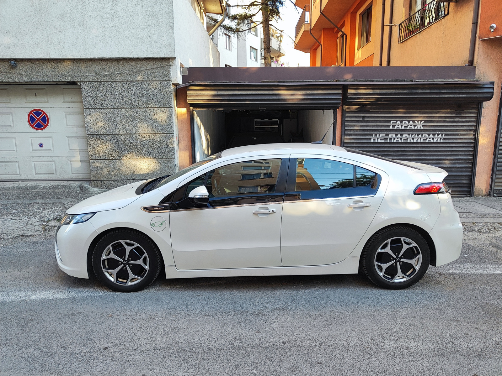 Opel Ampera  - изображение 9