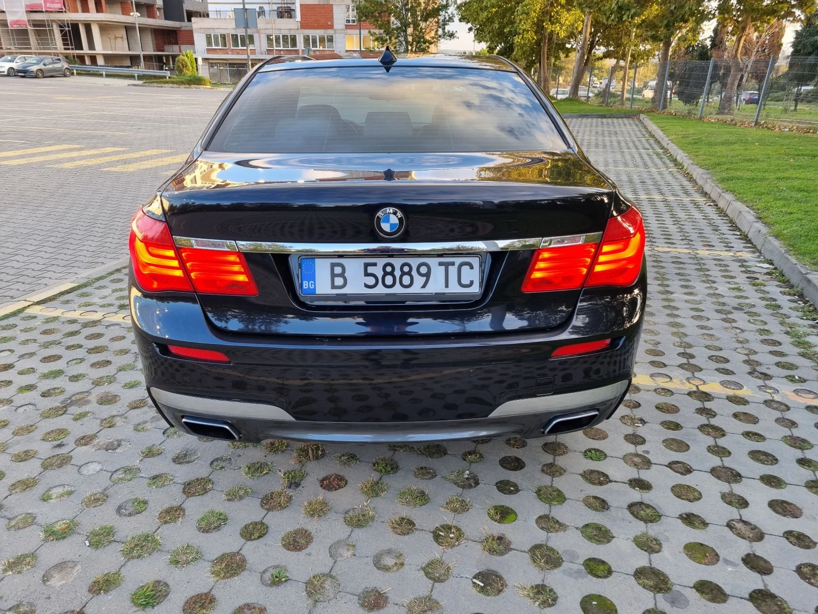 BMW 740 740i M Paket  - изображение 4