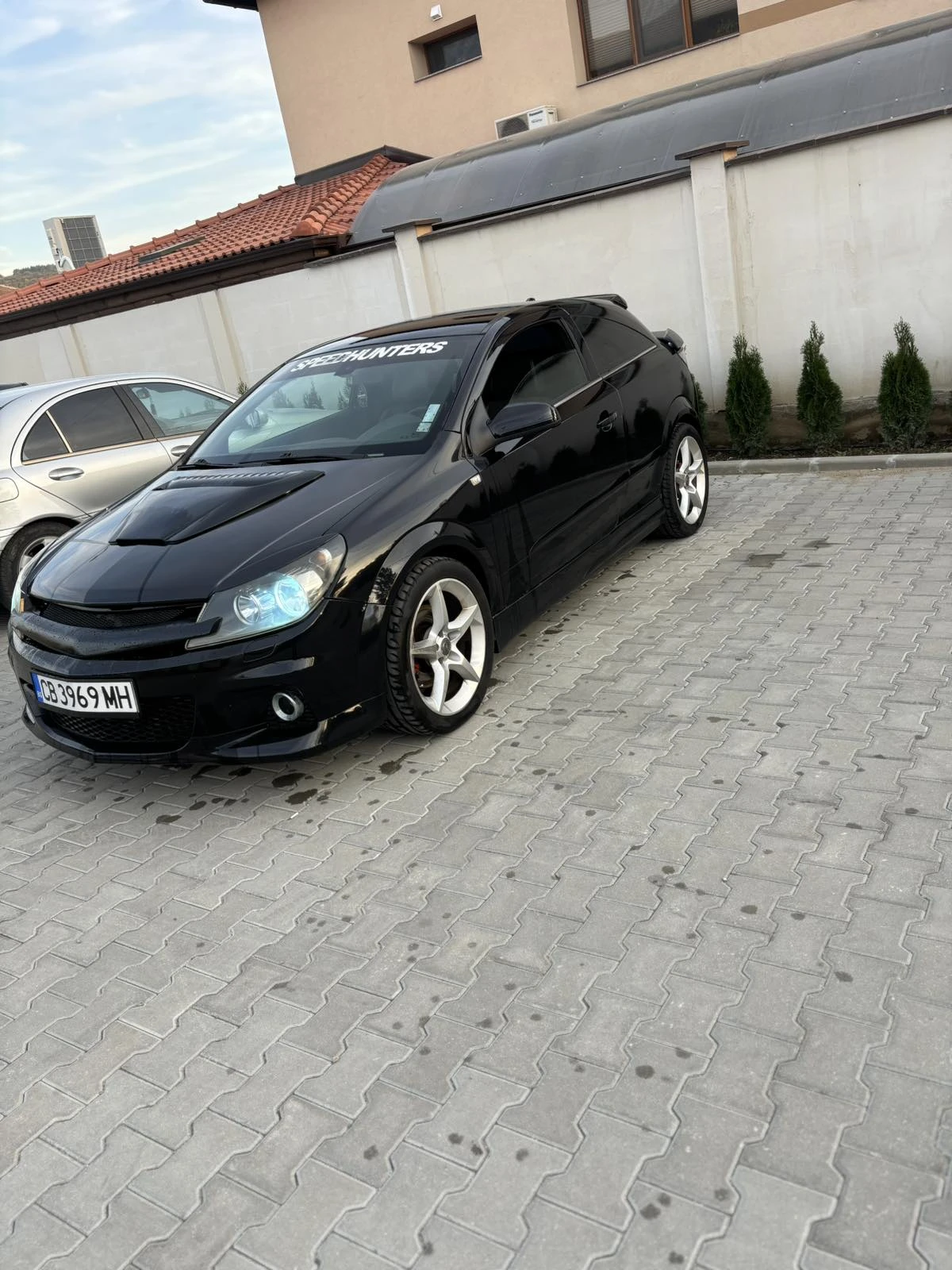 Opel Astra GTC 1.6 turbo - изображение 2