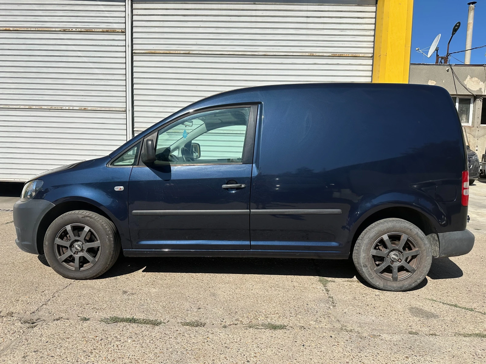 VW Caddy  - изображение 4
