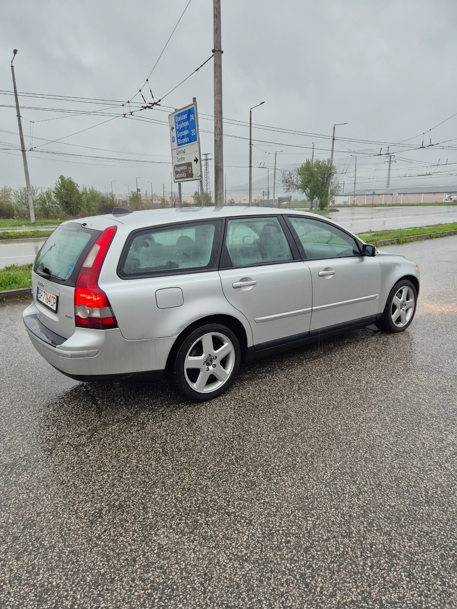 Volvo V50 2.0HDI 136hp 6скорости - изображение 3