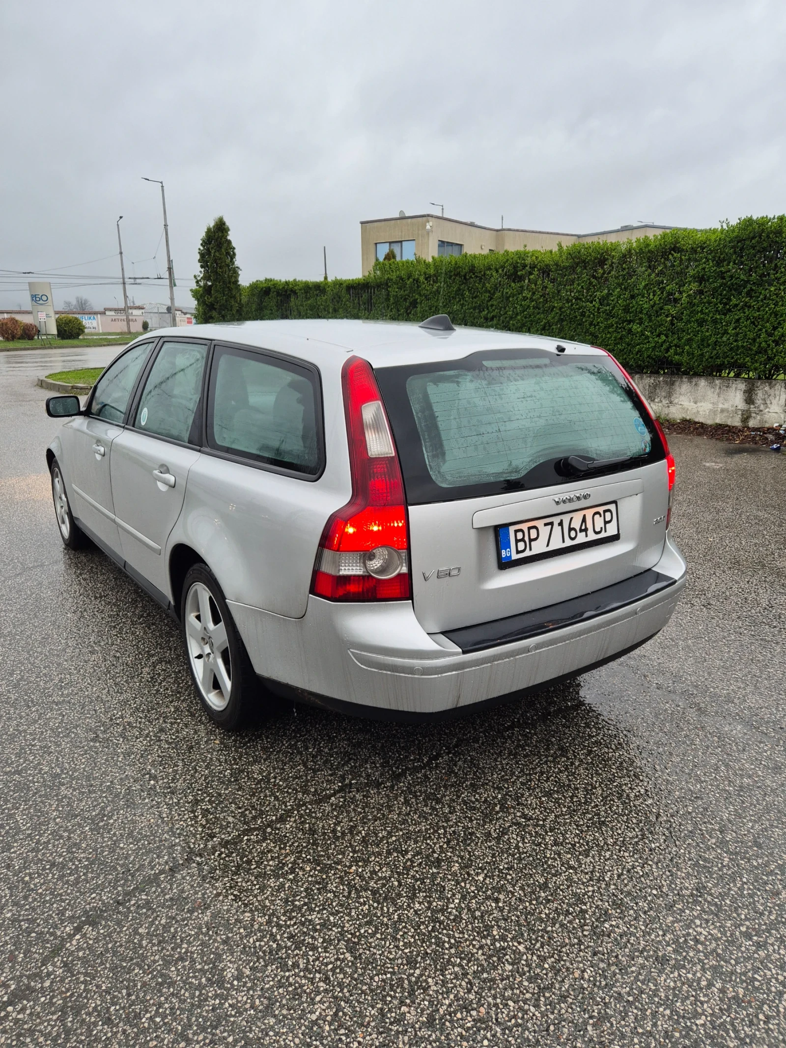 Volvo V50 2.0HDI 136hp 6скорости - изображение 6