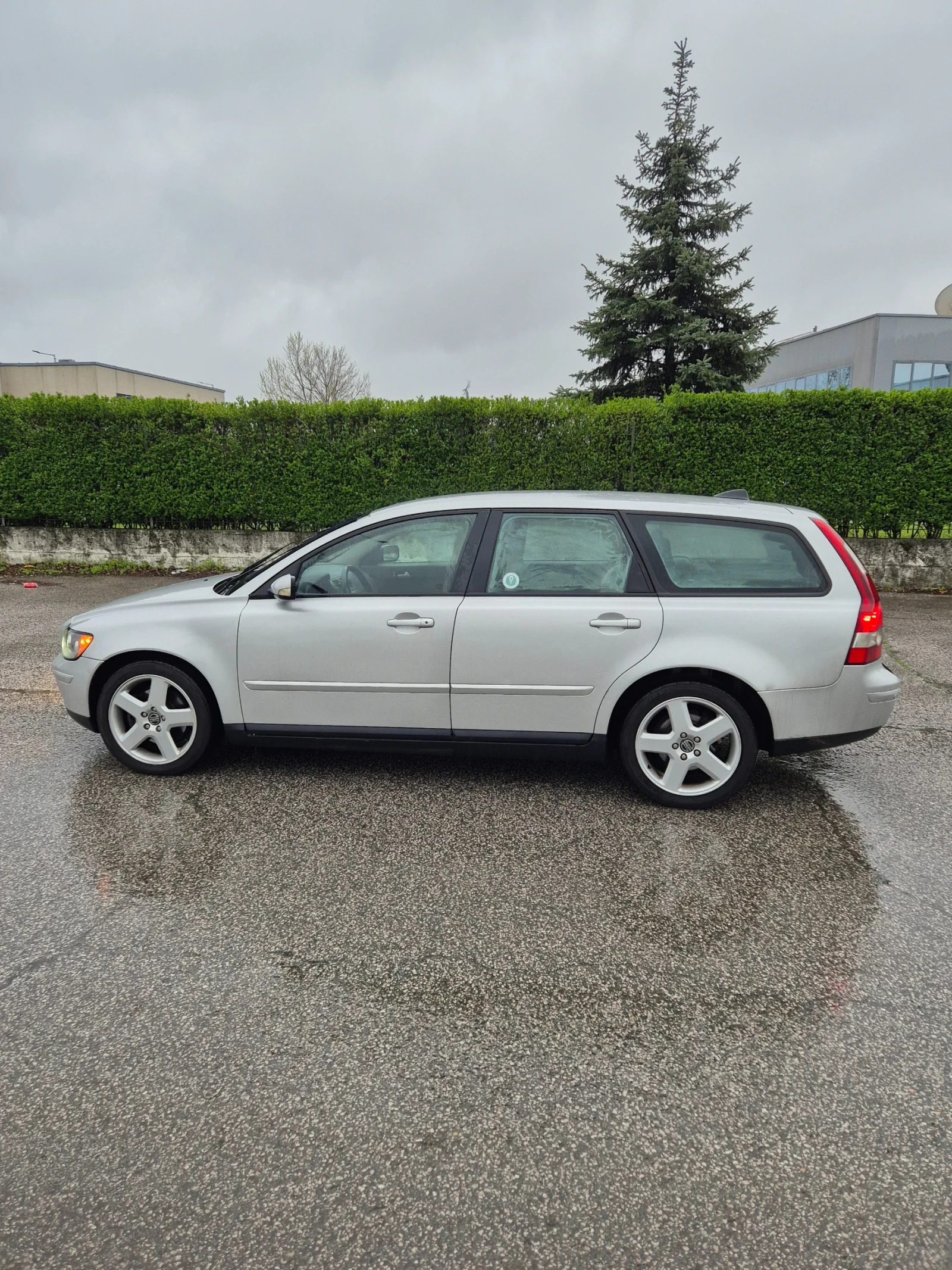 Volvo V50 2.0HDI 136hp 6скорости - изображение 8