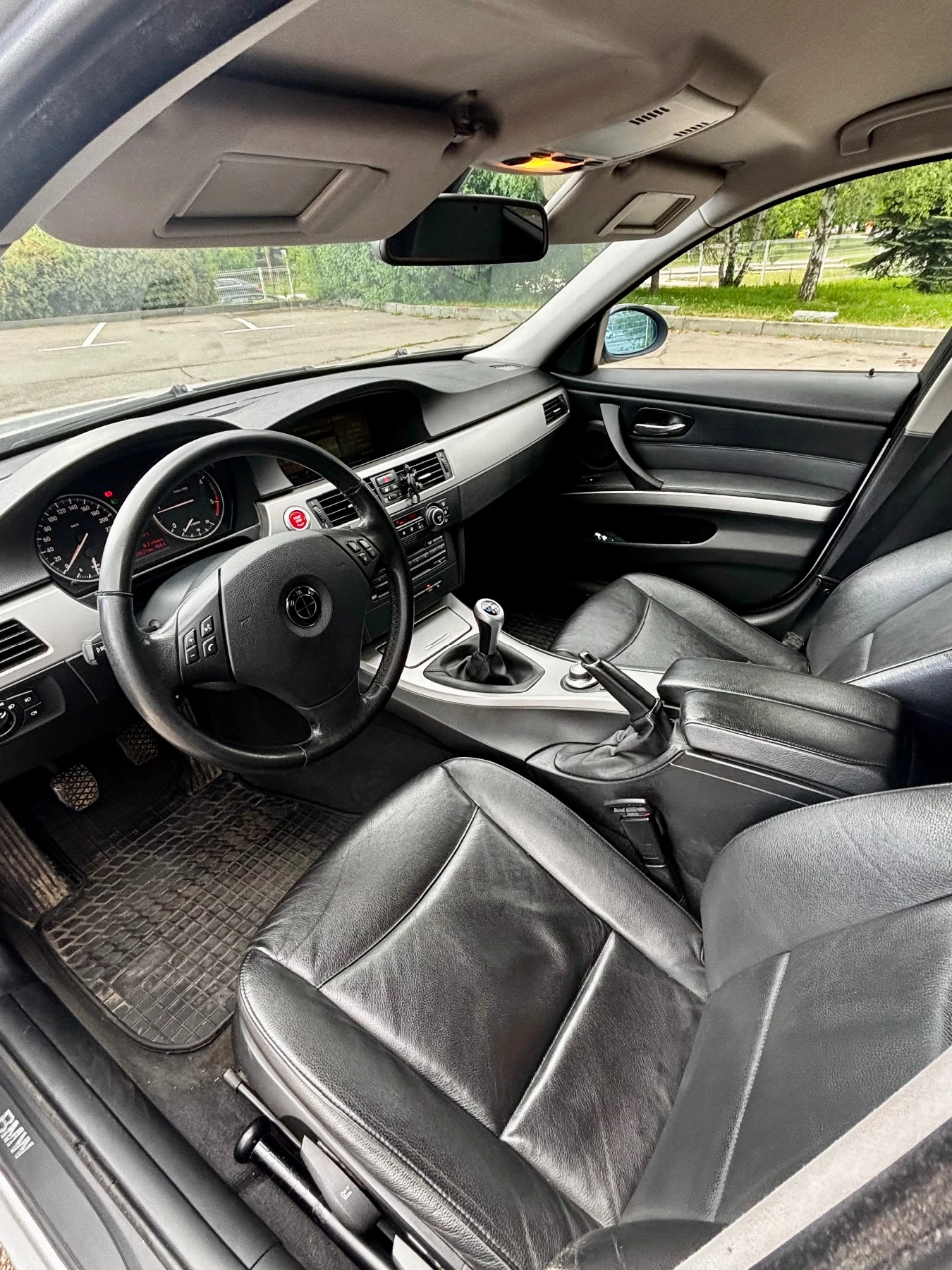 BMW 320  - изображение 9