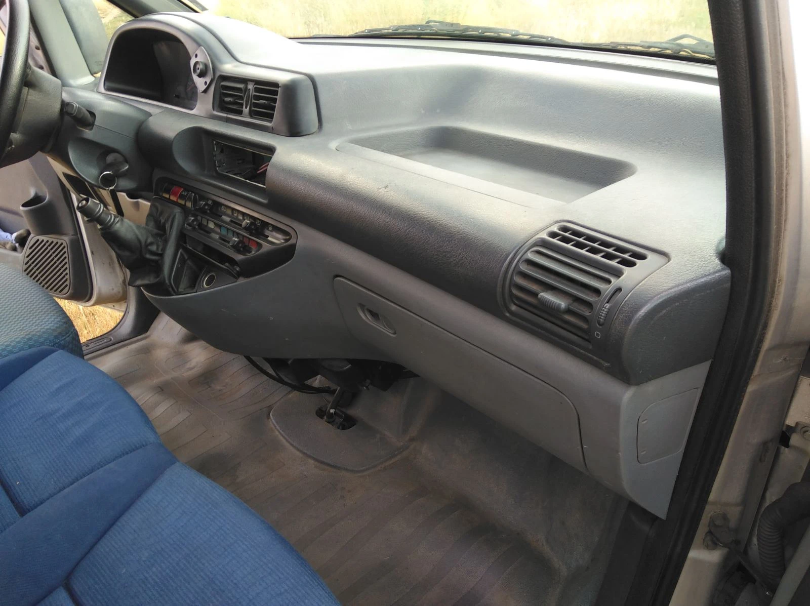 Peugeot Expert HDi - изображение 6