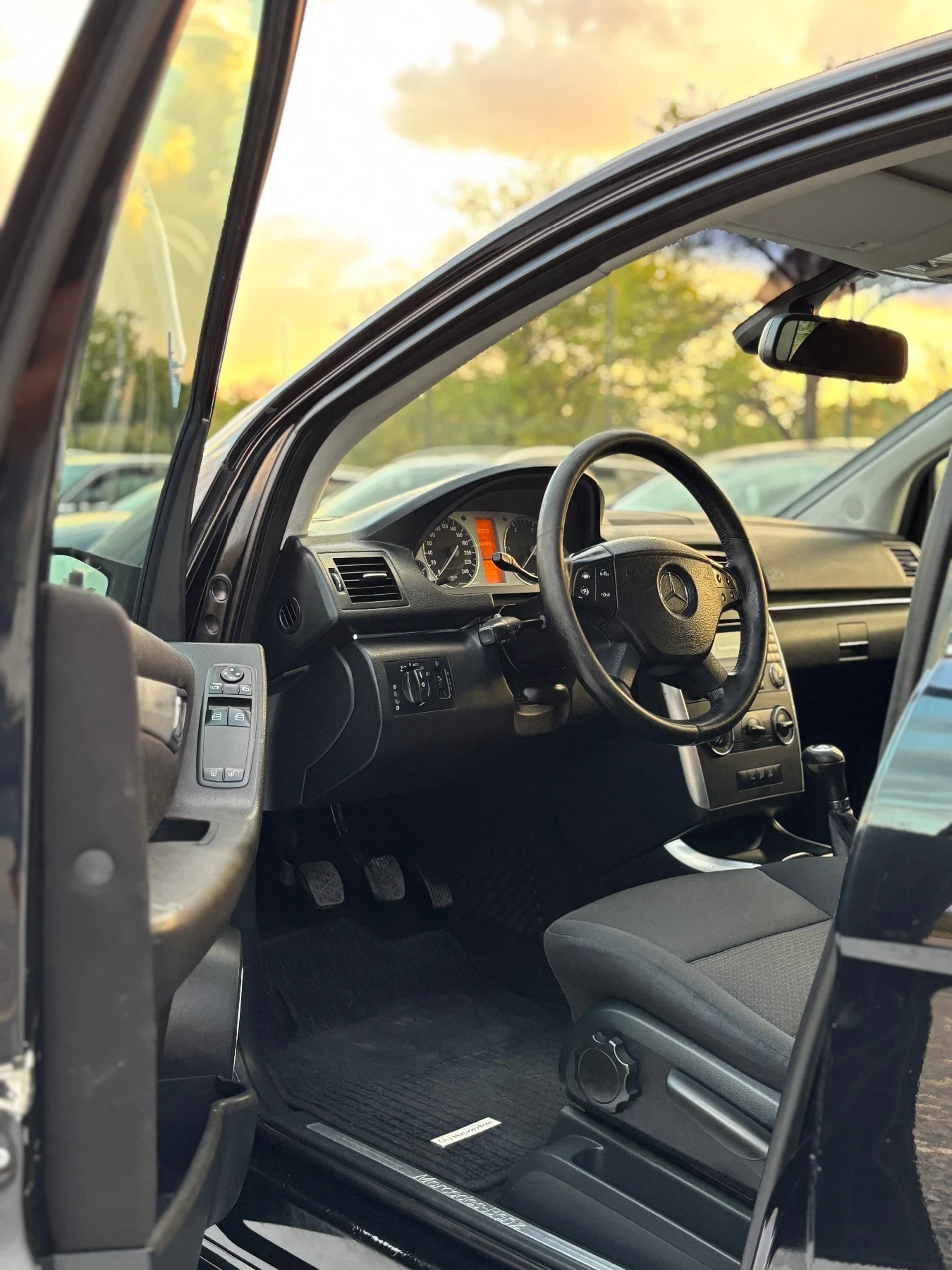 Mercedes-Benz B 180 | Mobile.bg   11