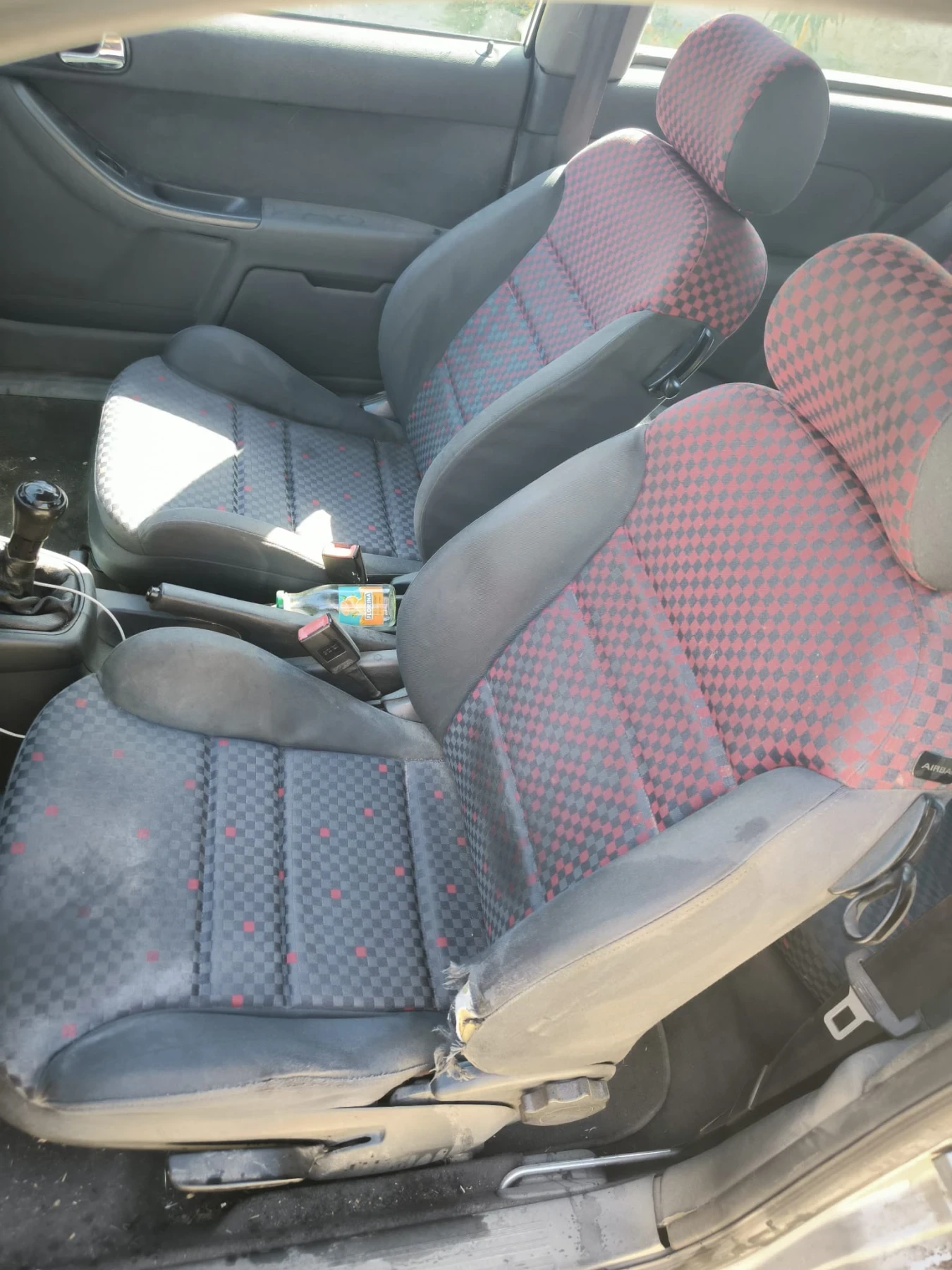 Audi A3 1.6 - изображение 7