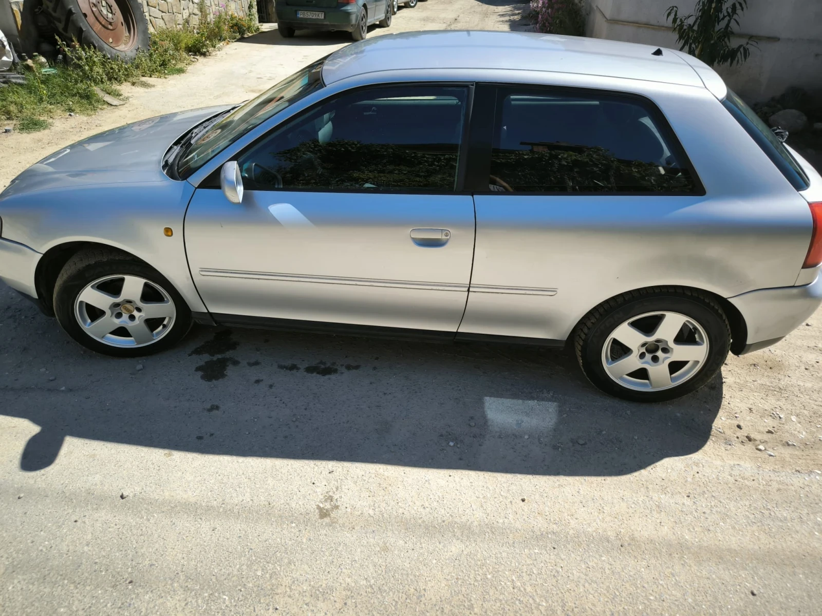 Audi A3 1.6 - изображение 8