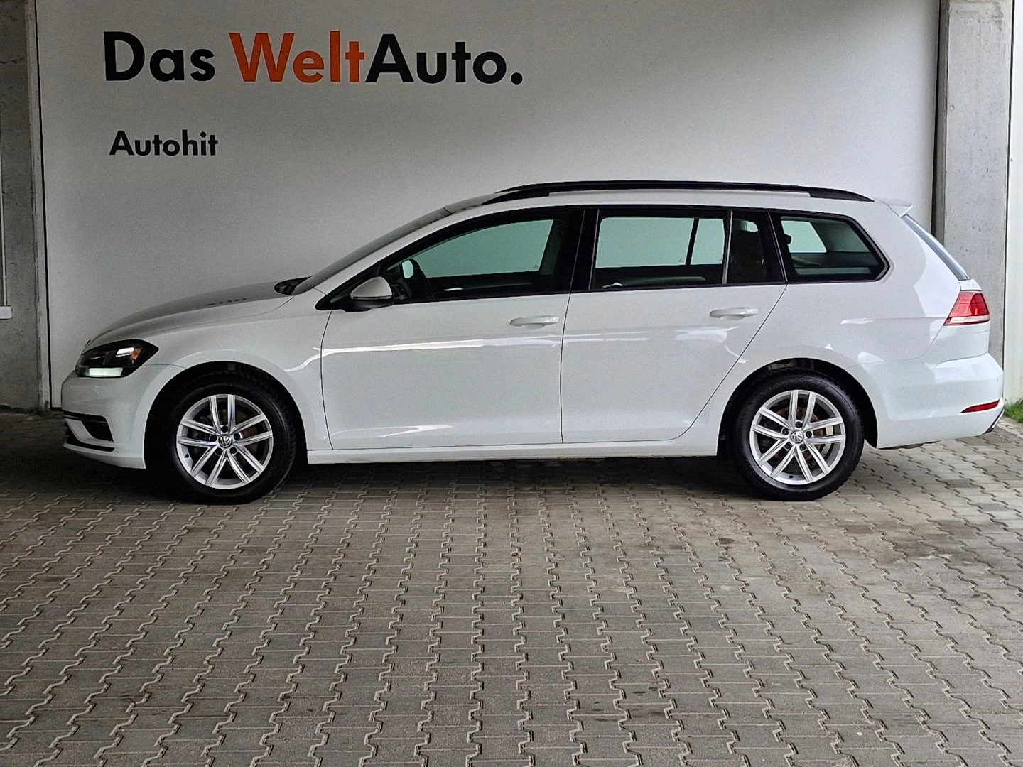 VW Golf Variant Comfortline 1.5TSI EVO BMT - изображение 3