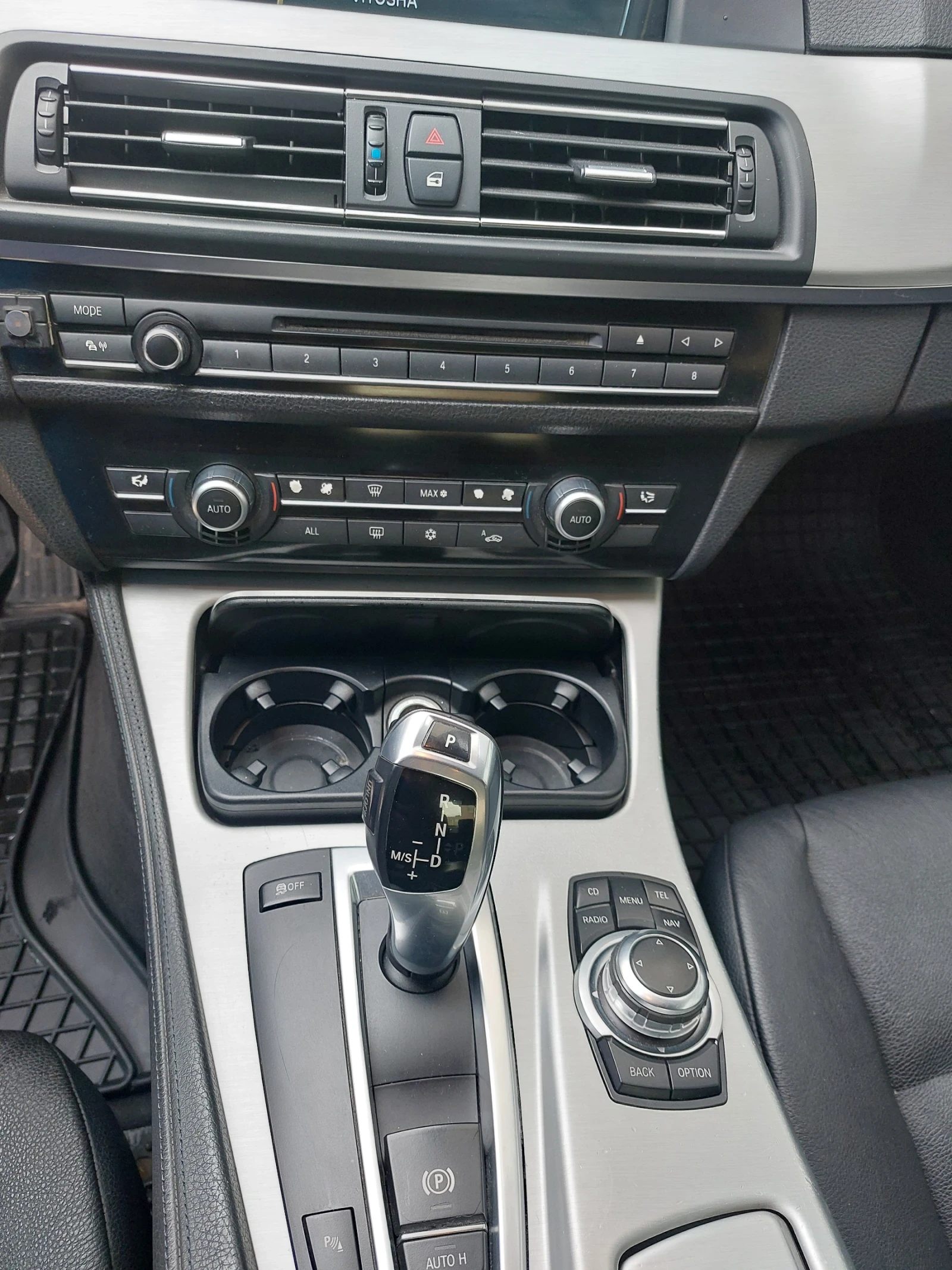 BMW 520, снимка 8 - Автомобили и джипове - 54081358