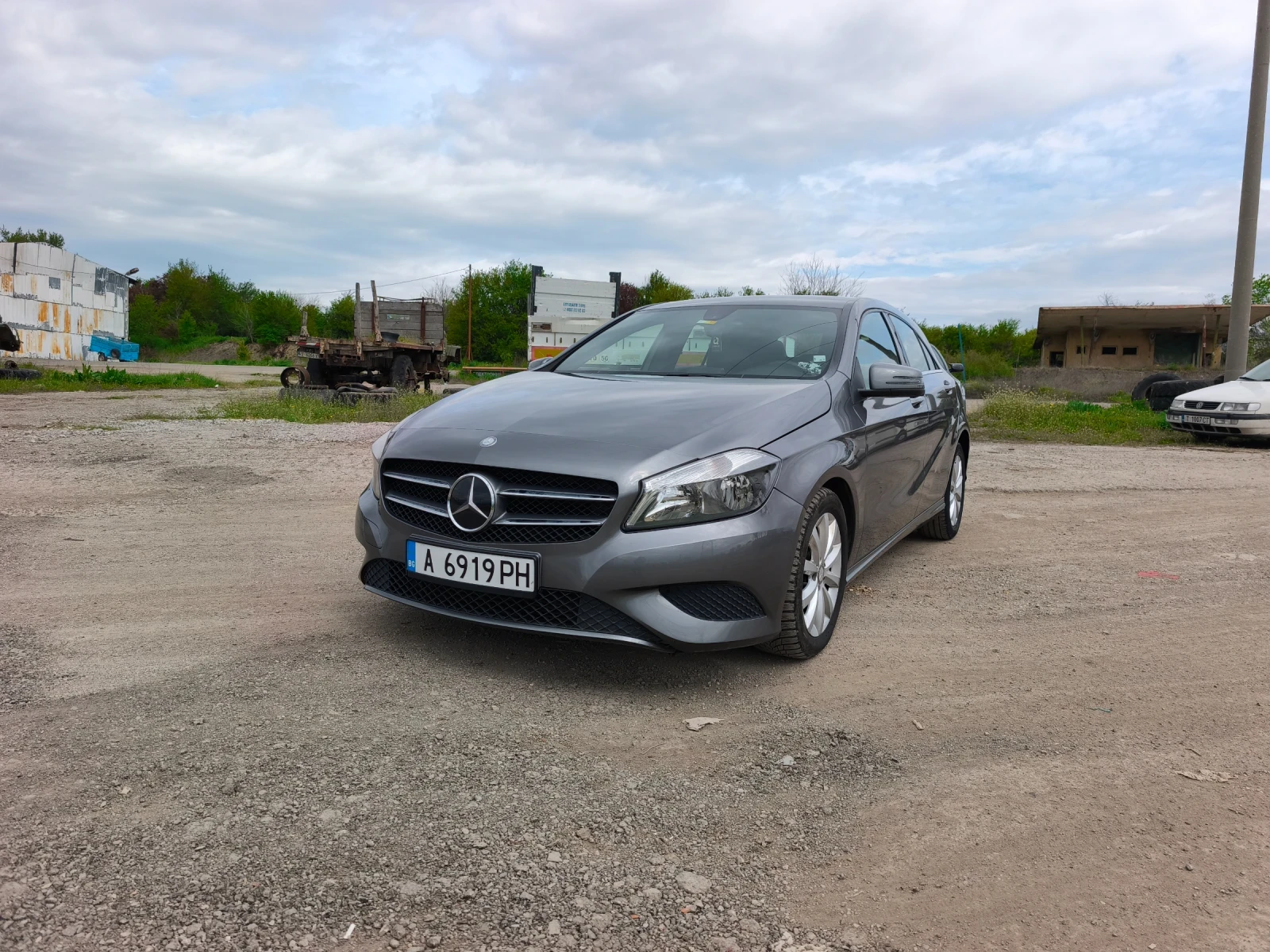 Mercedes-Benz A 180, снимка 7 - Автомобили и джипове - 54303127