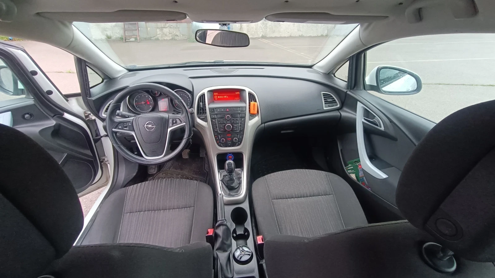 Opel Astra, снимка 5 - Автомобили и джипове - 54378392