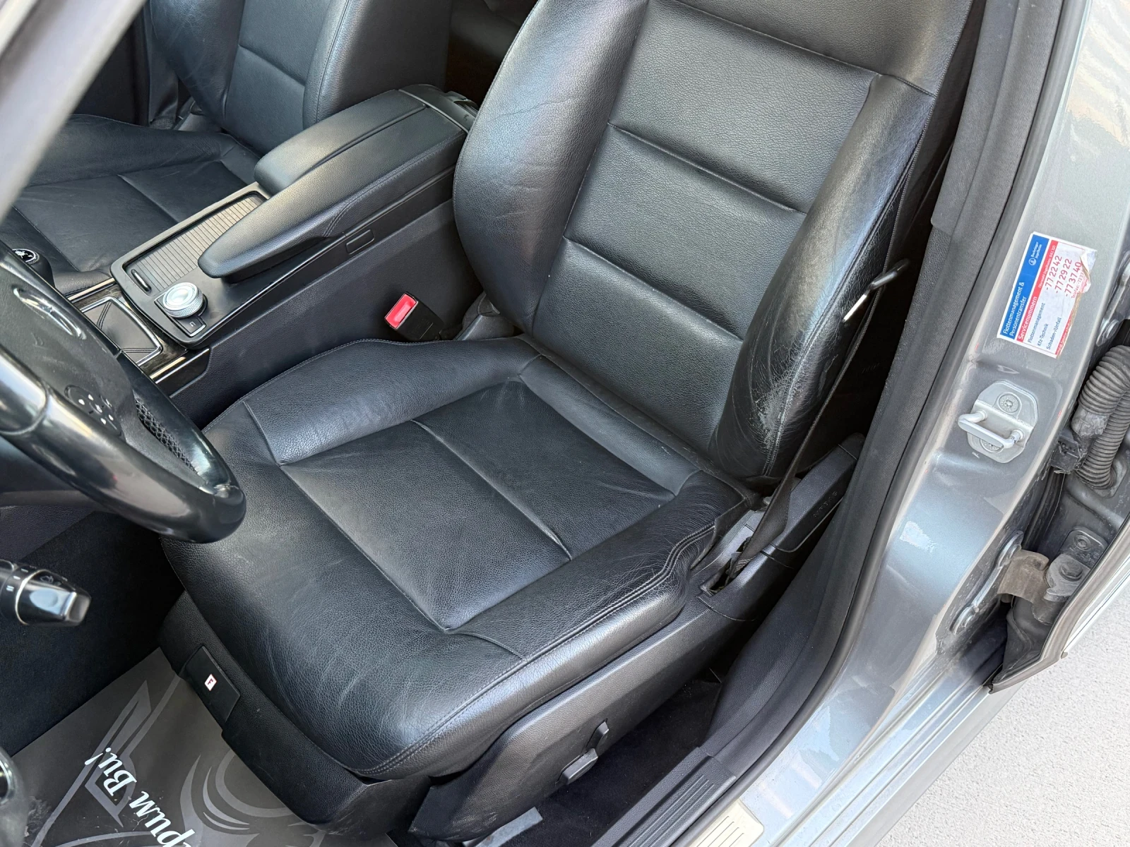 Mercedes-Benz E 250 D* 2011г* РЪЧКА* Топ Състояние* Сервизна История* , снимка 7 - Автомобили и джипове - 54598948