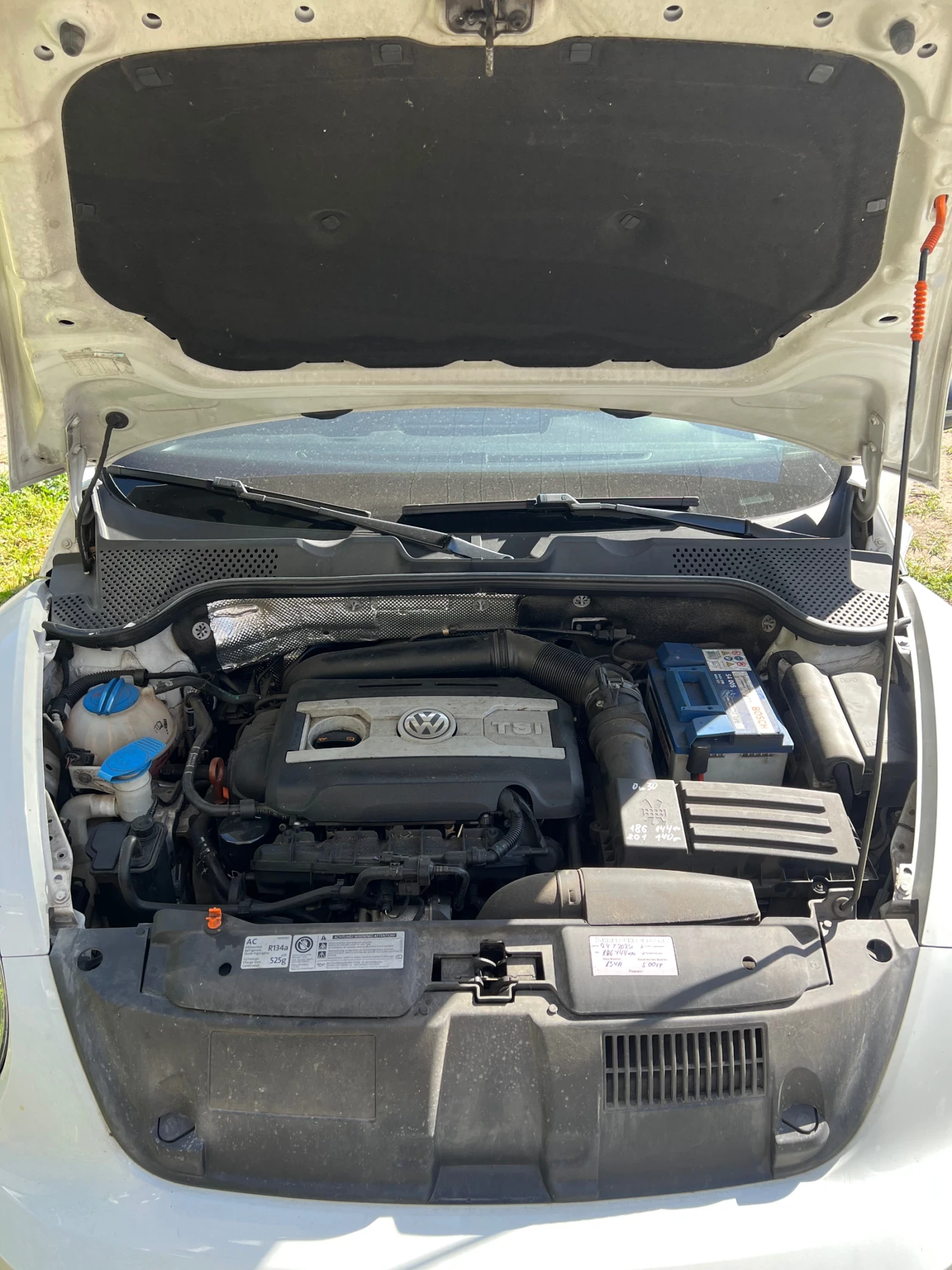 VW New beetle turbo, снимка 7 - Автомобили и джипове - 54661644