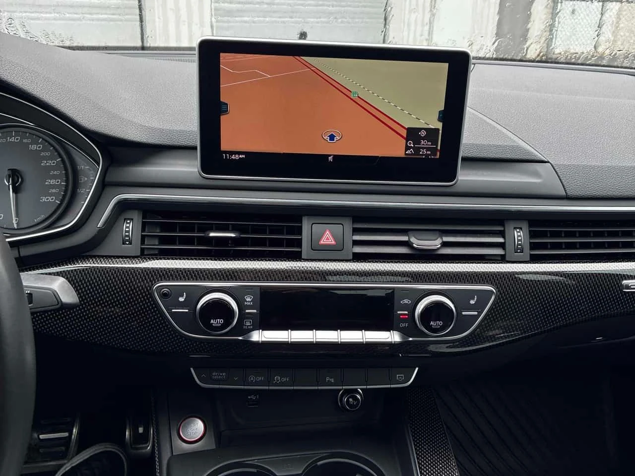 Audi S4 Progressiv /CAMERA/МАСАЖИ/АВТОКРЕДИТ, снимка 9 - Автомобили и джипове - 54678674