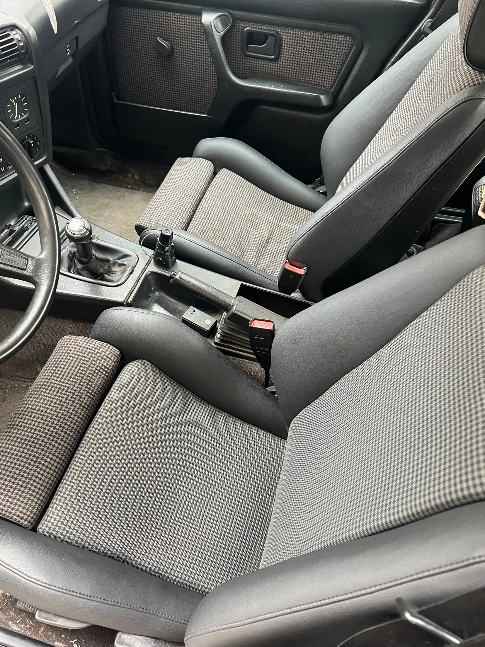 BMW 325 E30, снимка 2 - Автомобили и джипове - 54948869