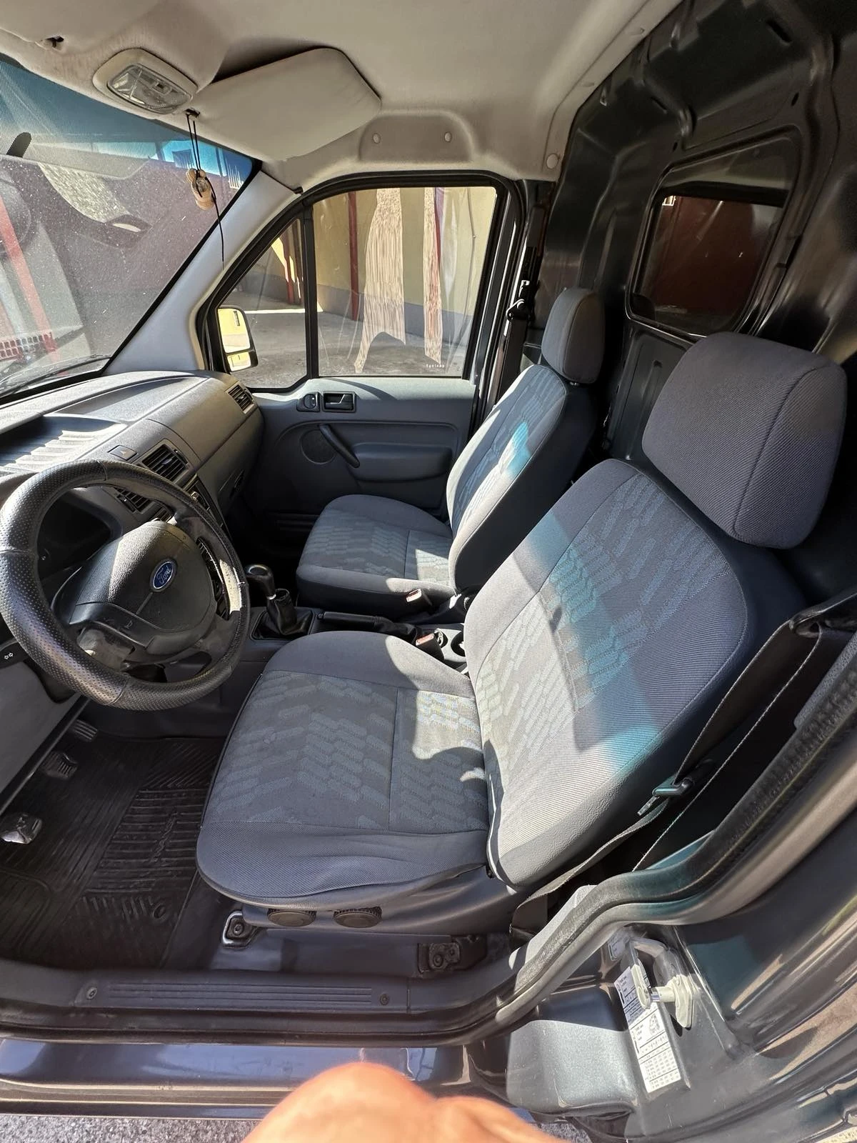 Ford Connect 200, снимка 10 - Автомобили и джипове - 55228525